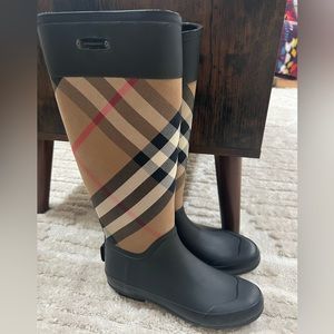 Burberry Black and Brown Plaid Winter Boots
